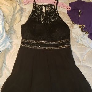 A black homecoming/prom short dress
